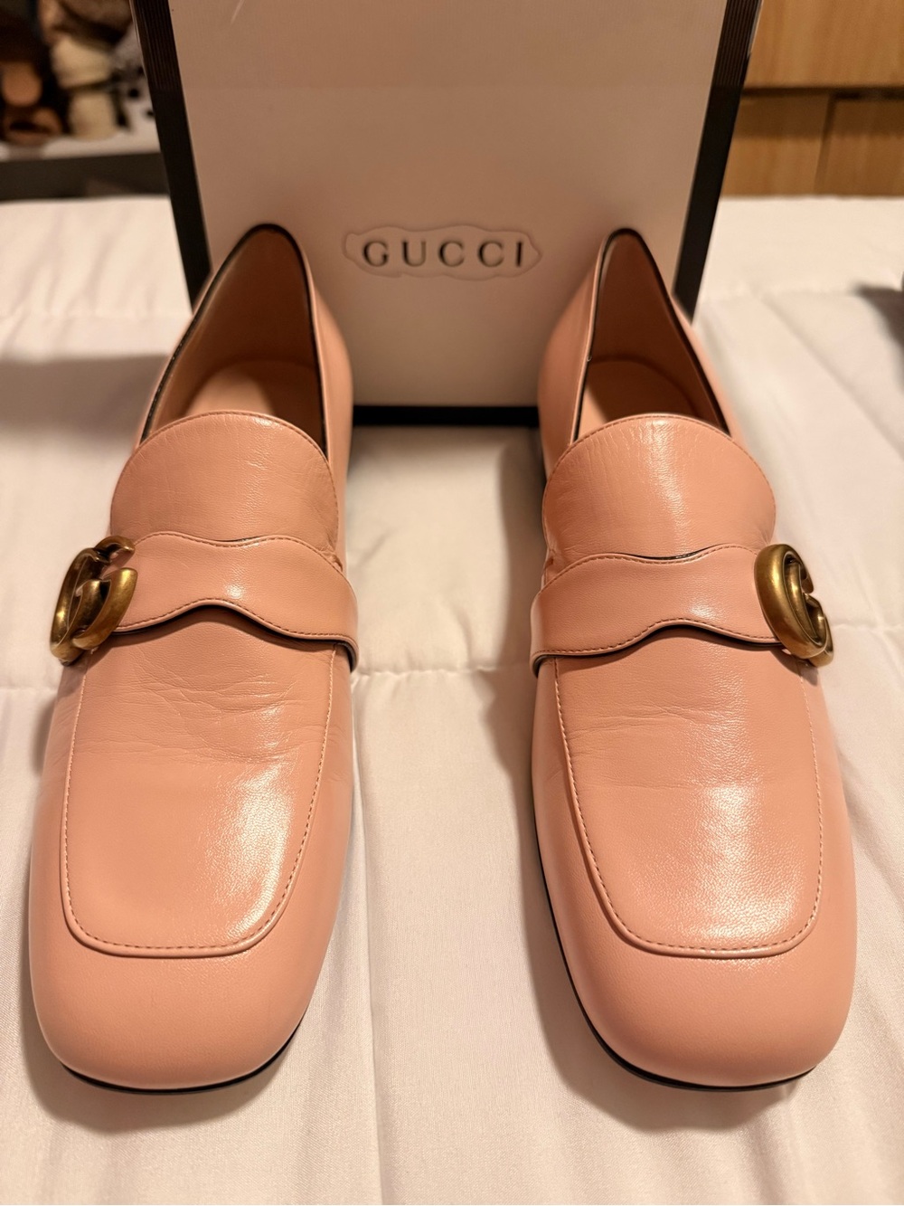 Gucci Pink Leather Horsebit-Style Loafers
